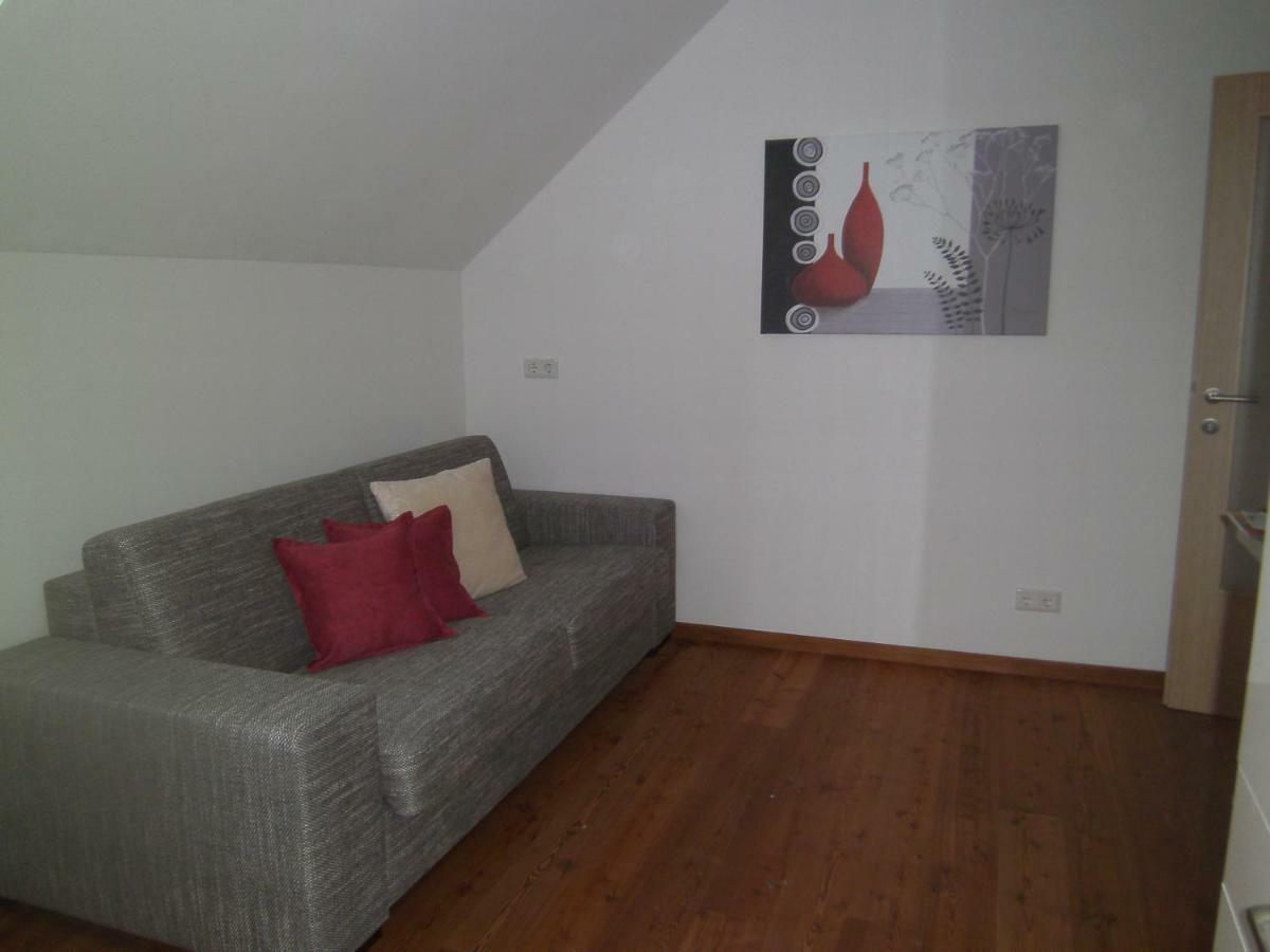 Appartment Stroblhof Aich  Bagian luar foto