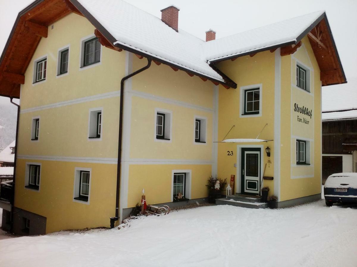 Appartment Stroblhof Aich  Bagian luar foto